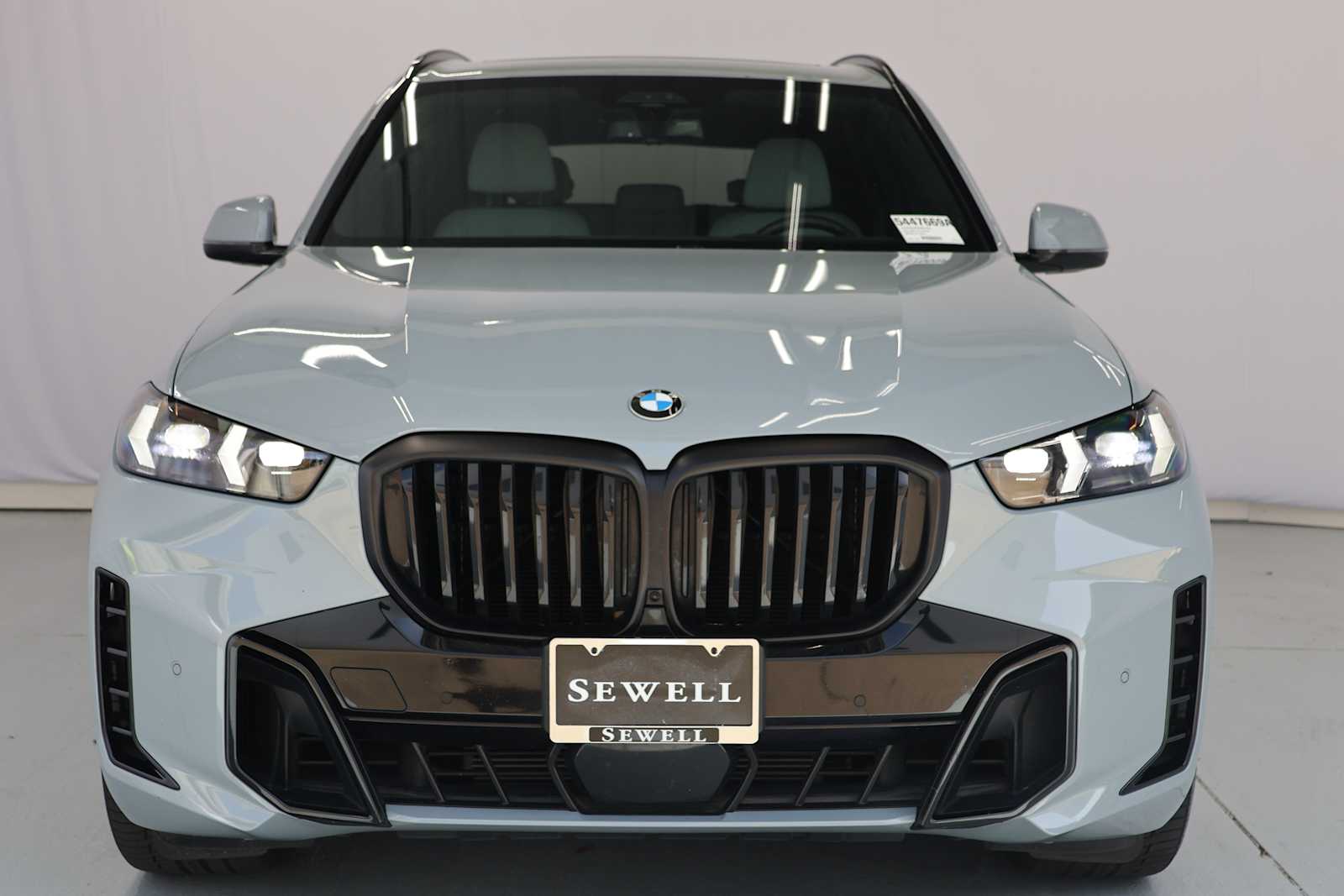 Certified Used 2024 Brooklyn Grey Metallic BMW xDrive40i image 2