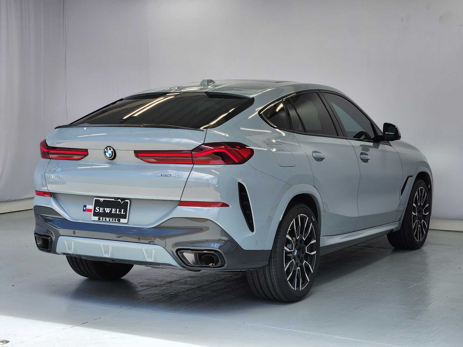 Certified Used 2024 Not Available BMW xDrive40i image 6