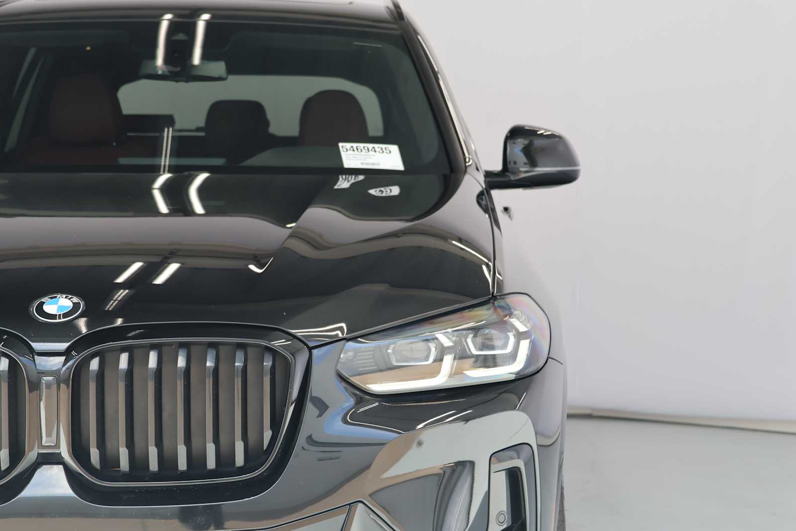 Certified Used 2023 Black Sapphire Metallic BMW sDrive30i image 5
