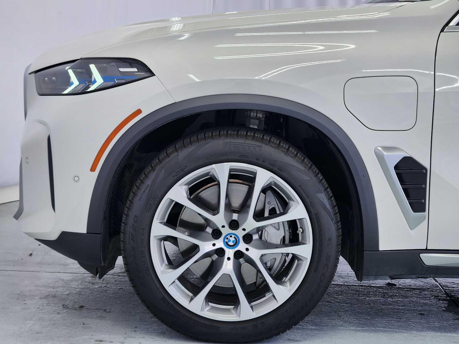 Certified Used 2025 Alpine White BMW xDrive50e image 9