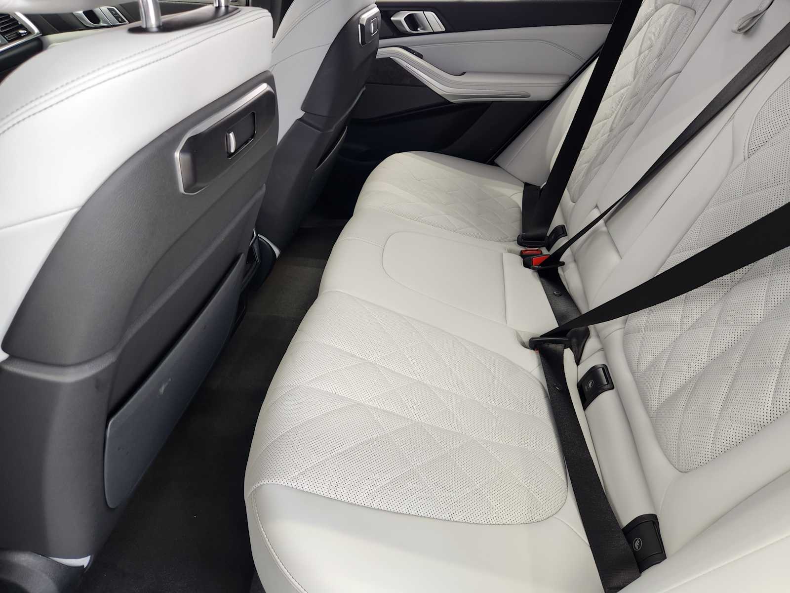 Certified Used 2025 Alpine White BMW xDrive50e image 26