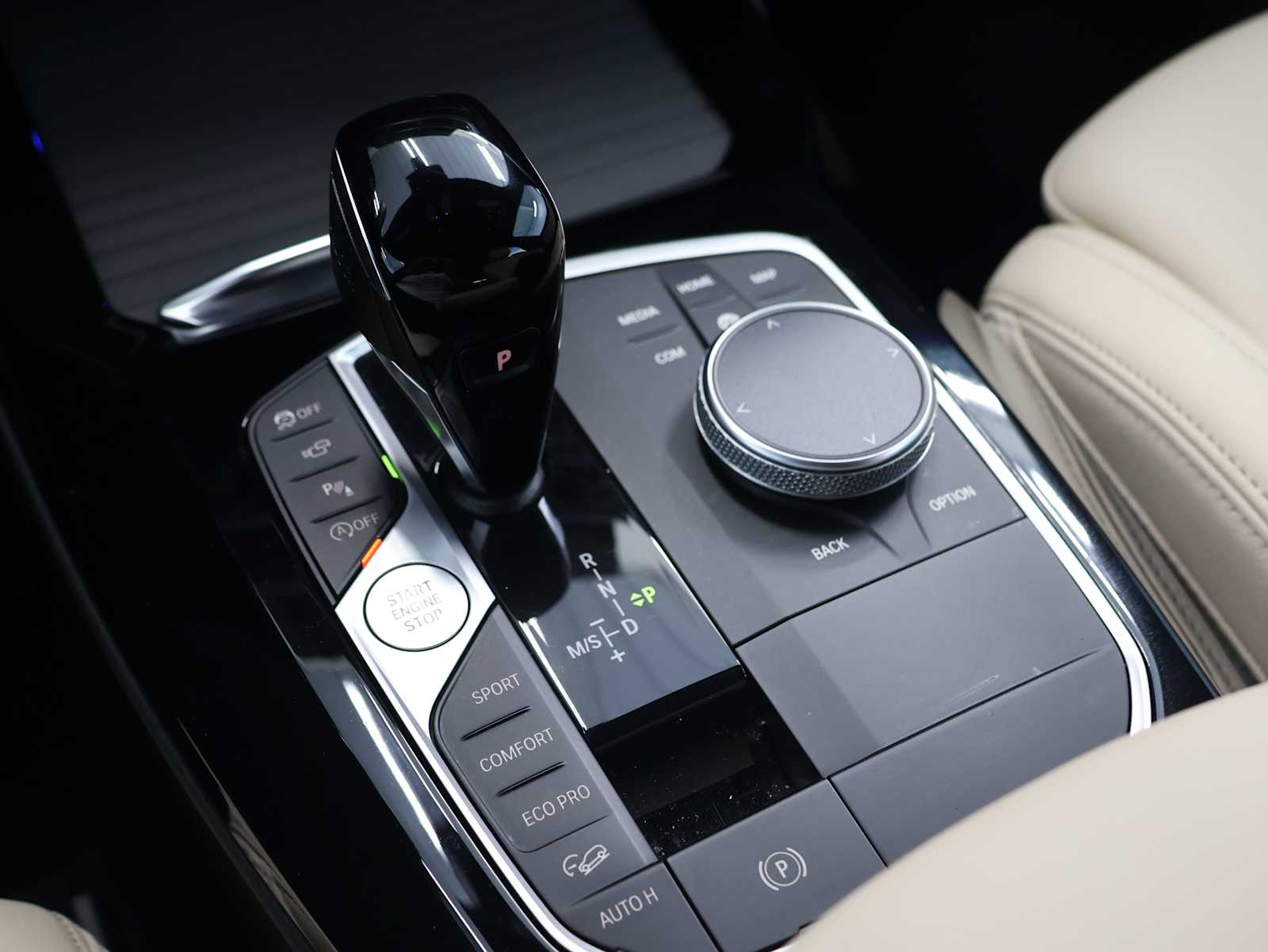 Used 2023 Dark Graphite Metallic BMW xDrive30i image 23