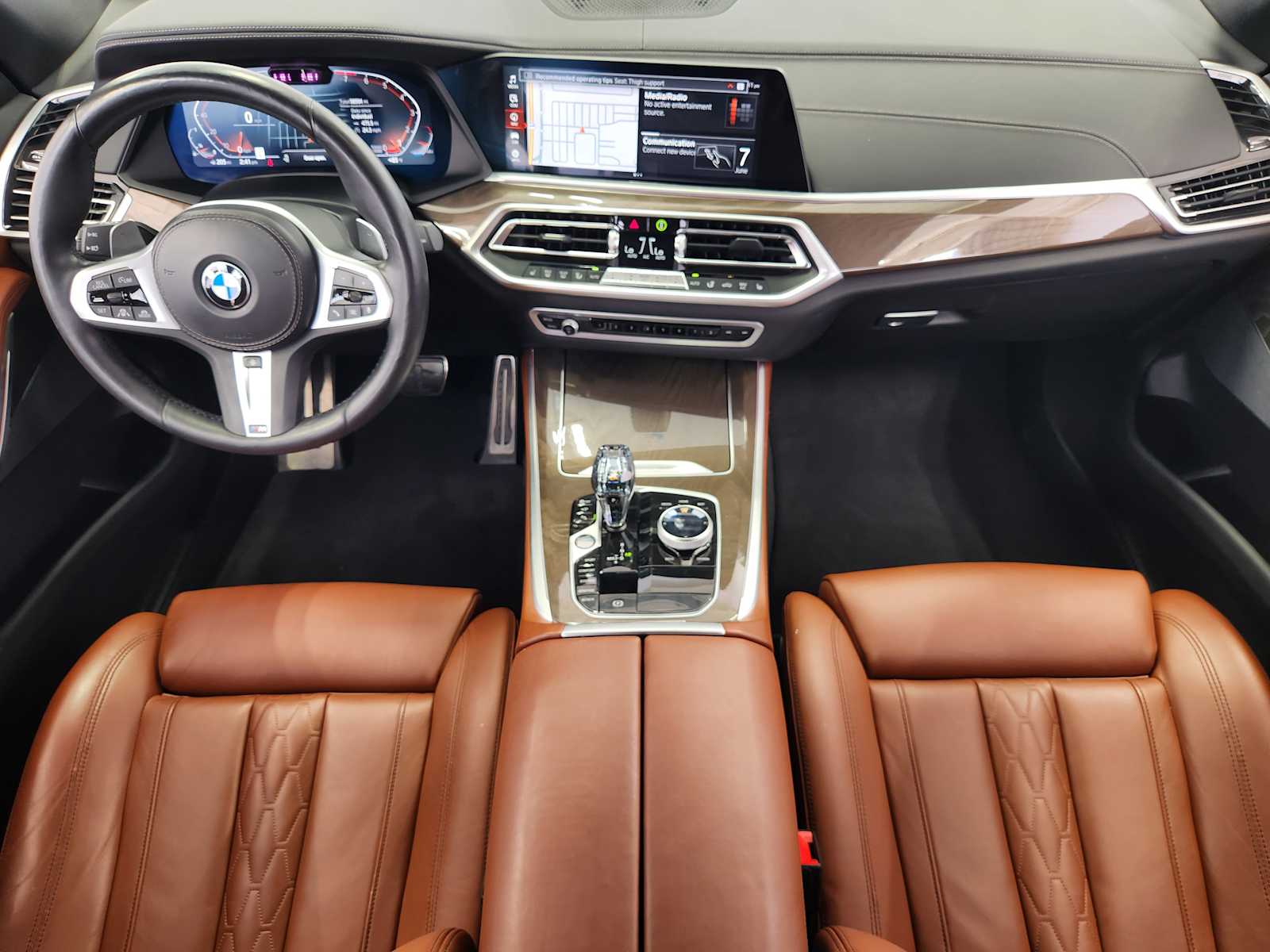 Certified Used 2022 Black Sapphire Metallic BMW sDrive40i image 19