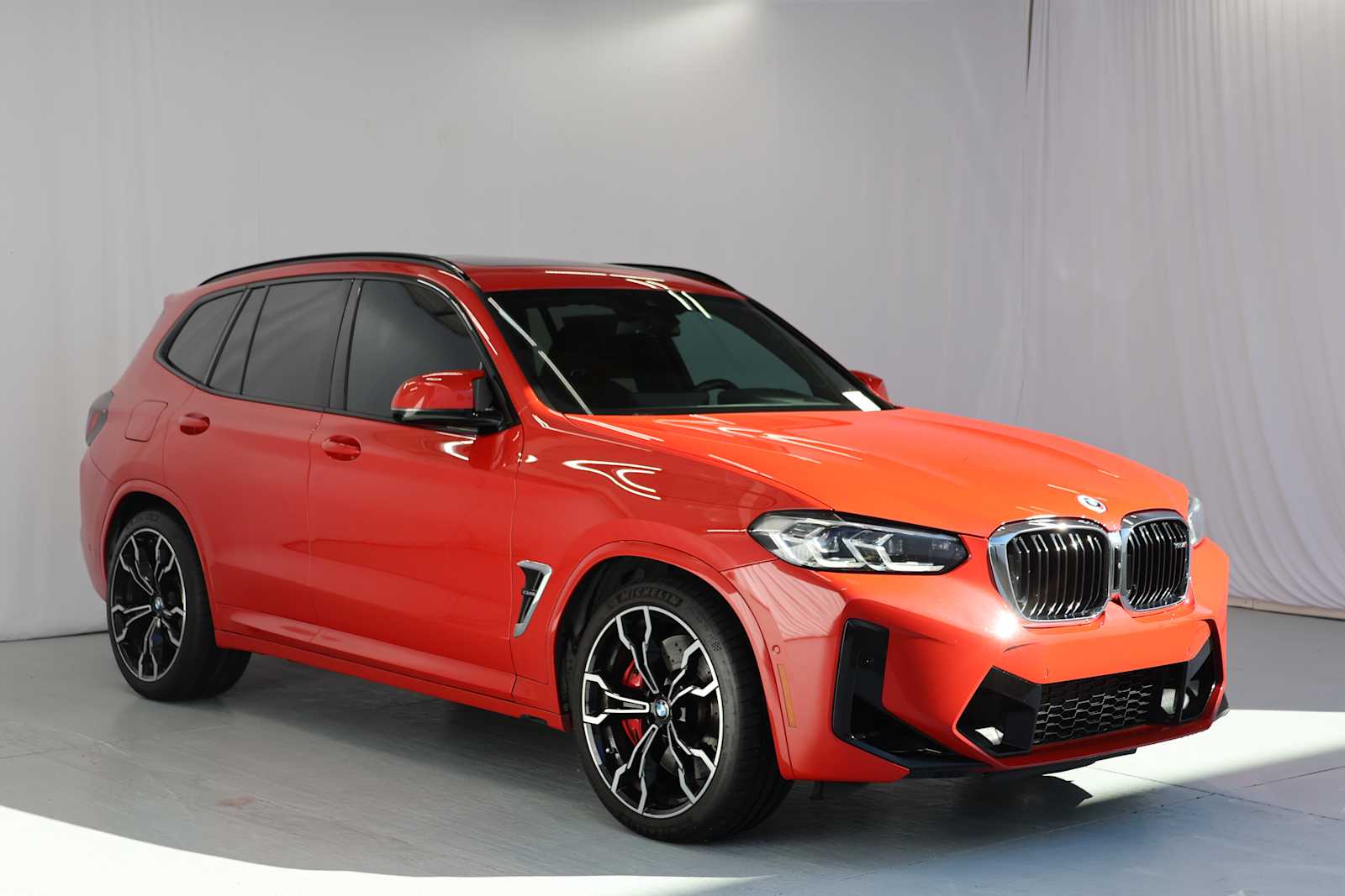 Certified Used 2023 Toronto Red Metallic BMW  image 3