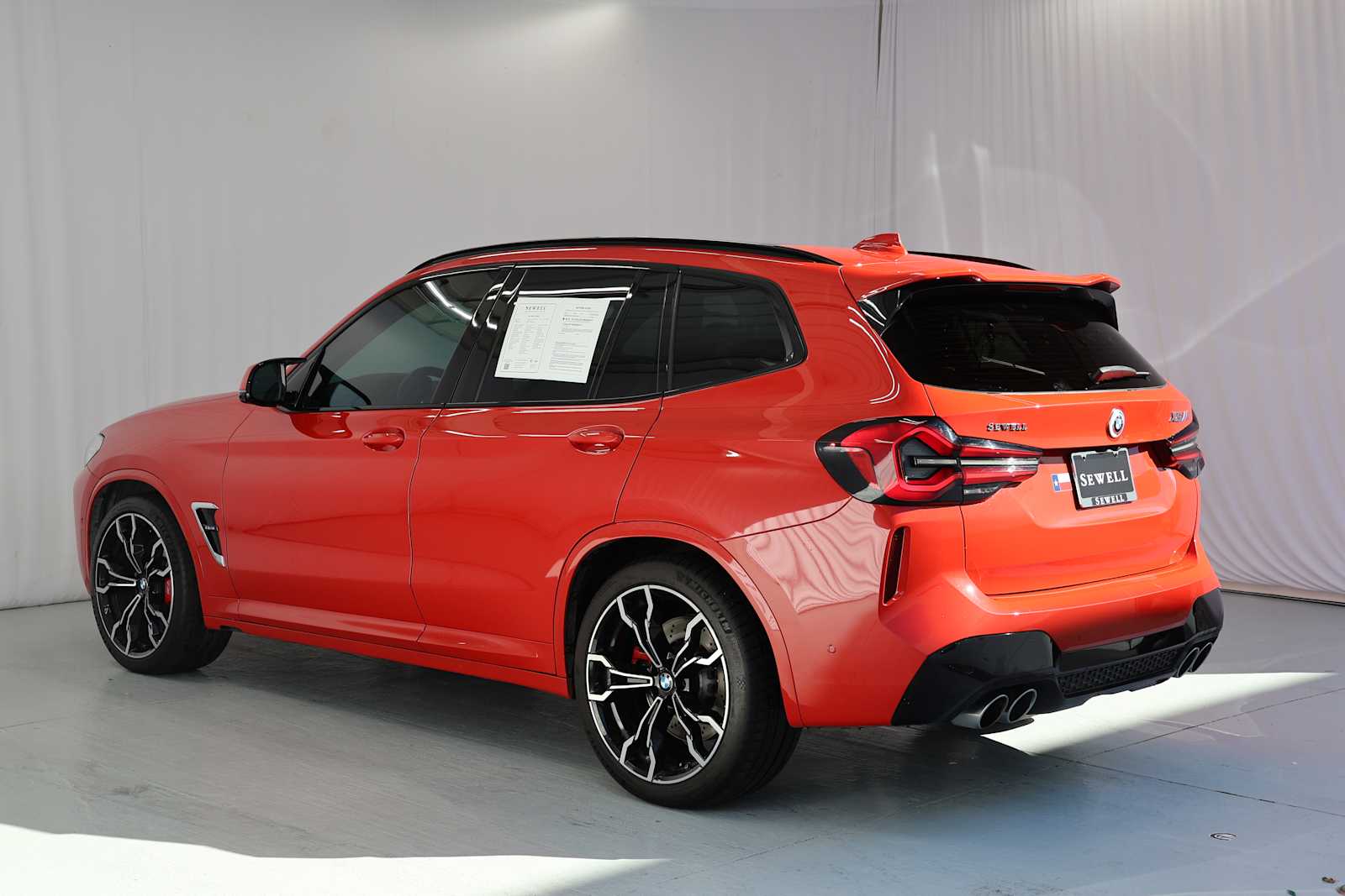 Certified Used 2023 Toronto Red Metallic BMW  image 5