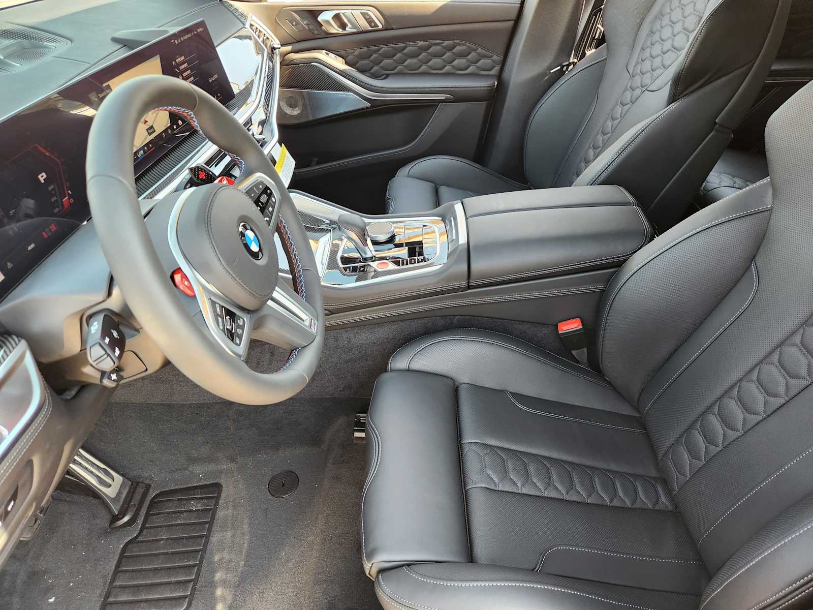New 2026 Frozen Pure Grey Metallic BMW Competition image 4