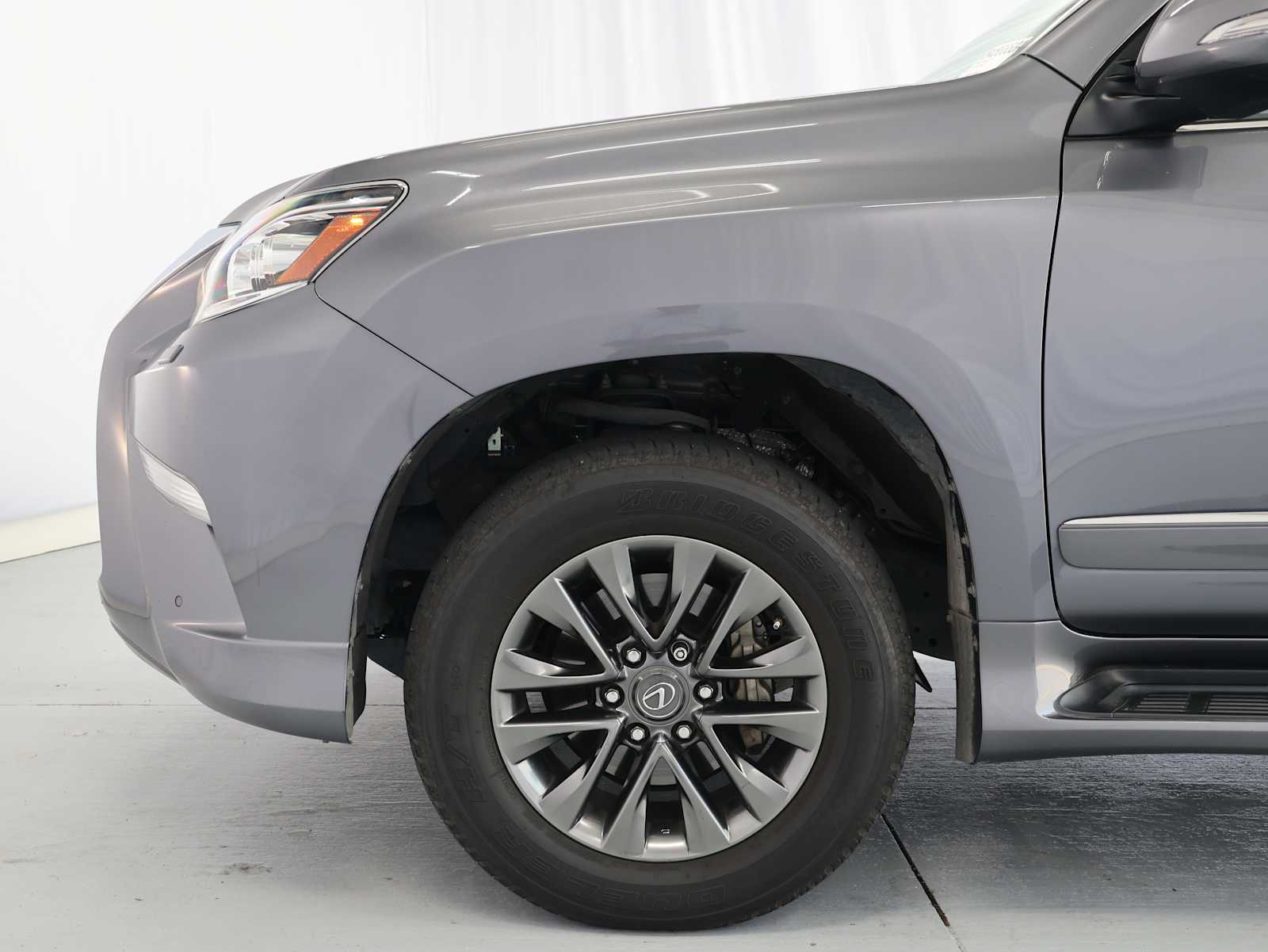 Used 2019 Nebula Gray Pearl Lexus Premium image 10