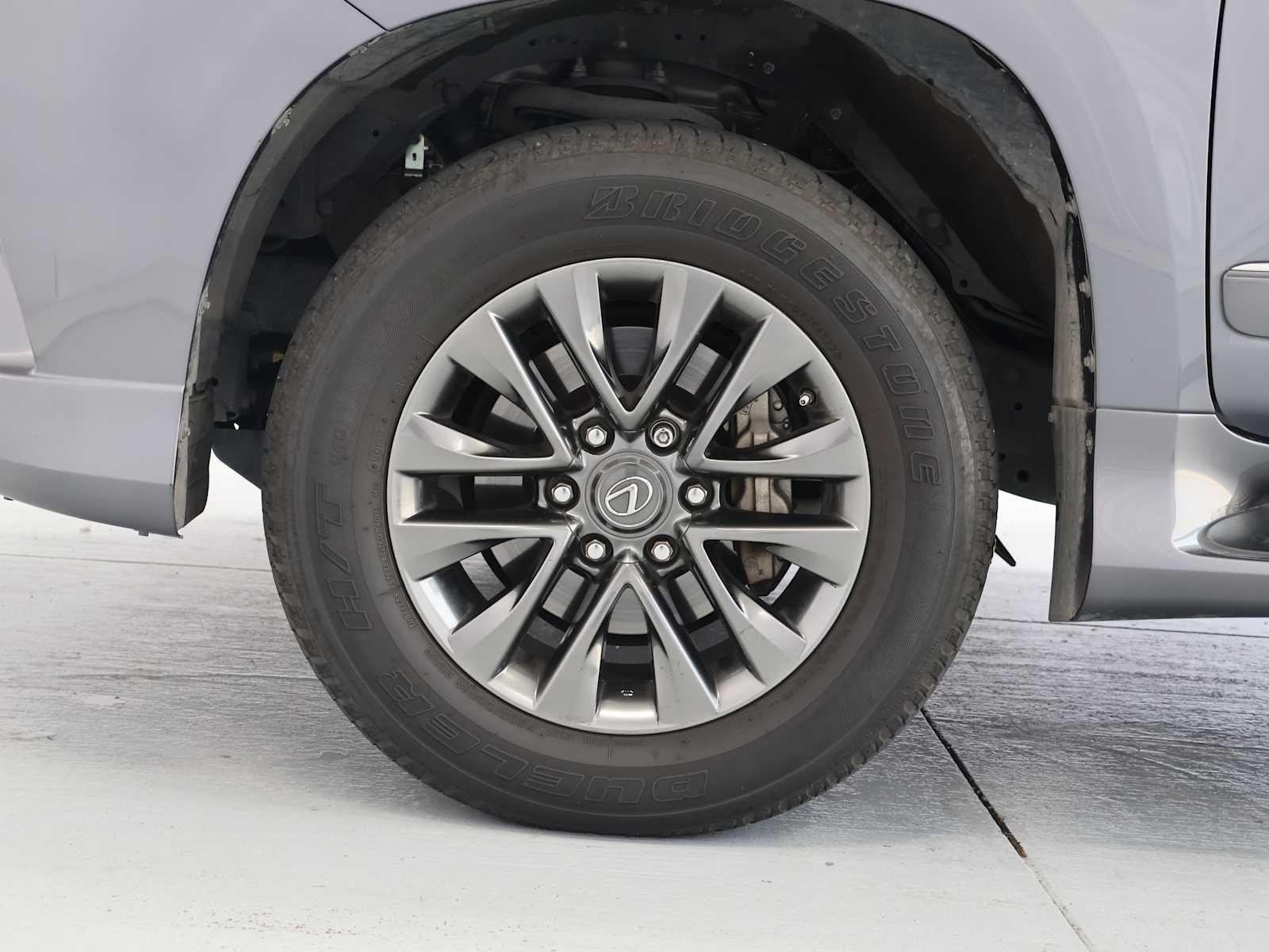 Used 2019 Nebula Gray Pearl Lexus Premium image 11