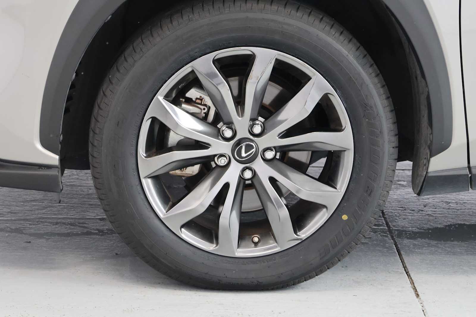 Used 2020 Atomic Silver Lexus F SPORT image 9