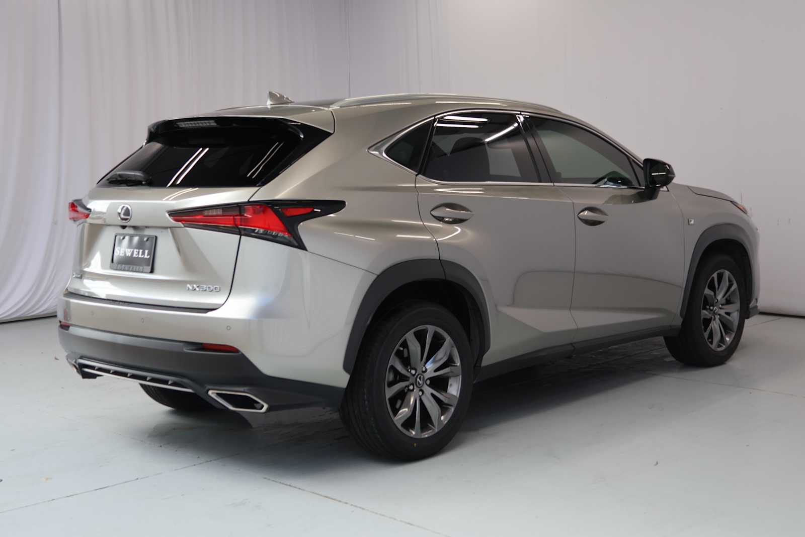 Used 2020 Atomic Silver Lexus F SPORT image 7