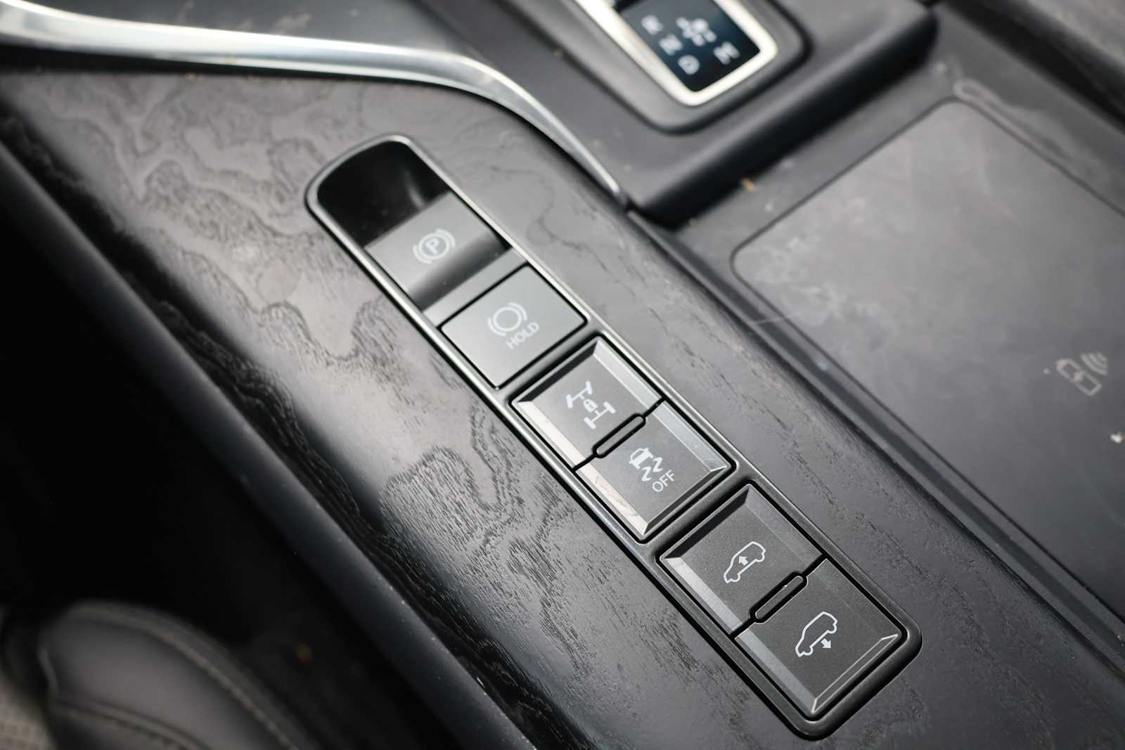 Used 2025 Earth Lexus Overtrail image 25