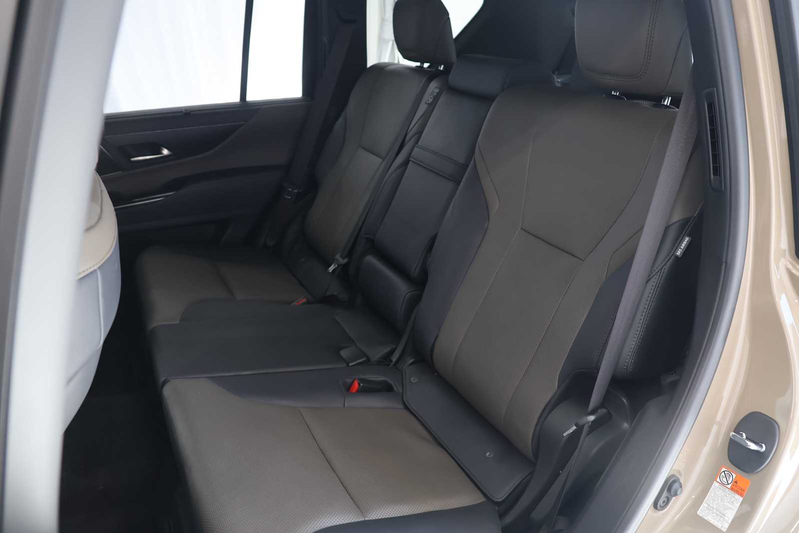 Used 2025 Earth Lexus Overtrail image 28