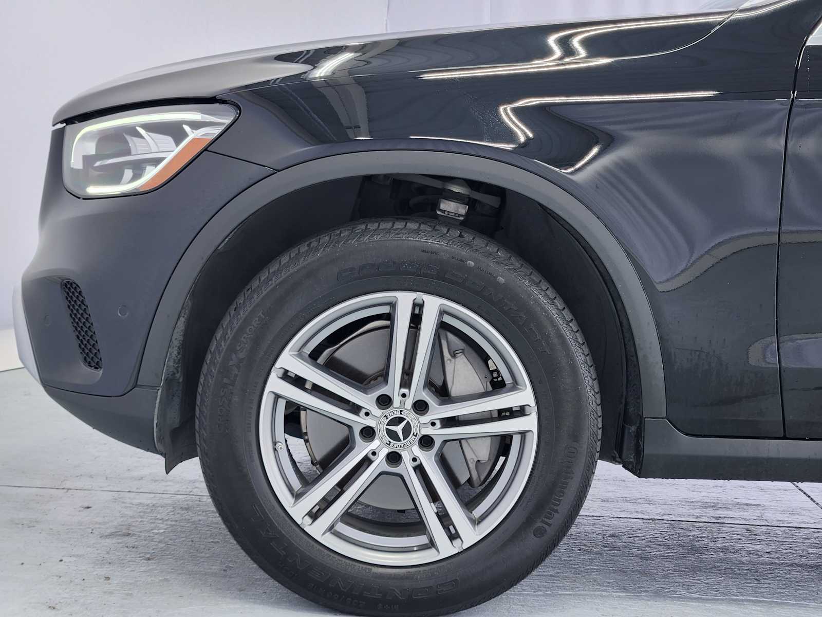 Used 2021 Black Mercedes-Benz GLC 300 image 6