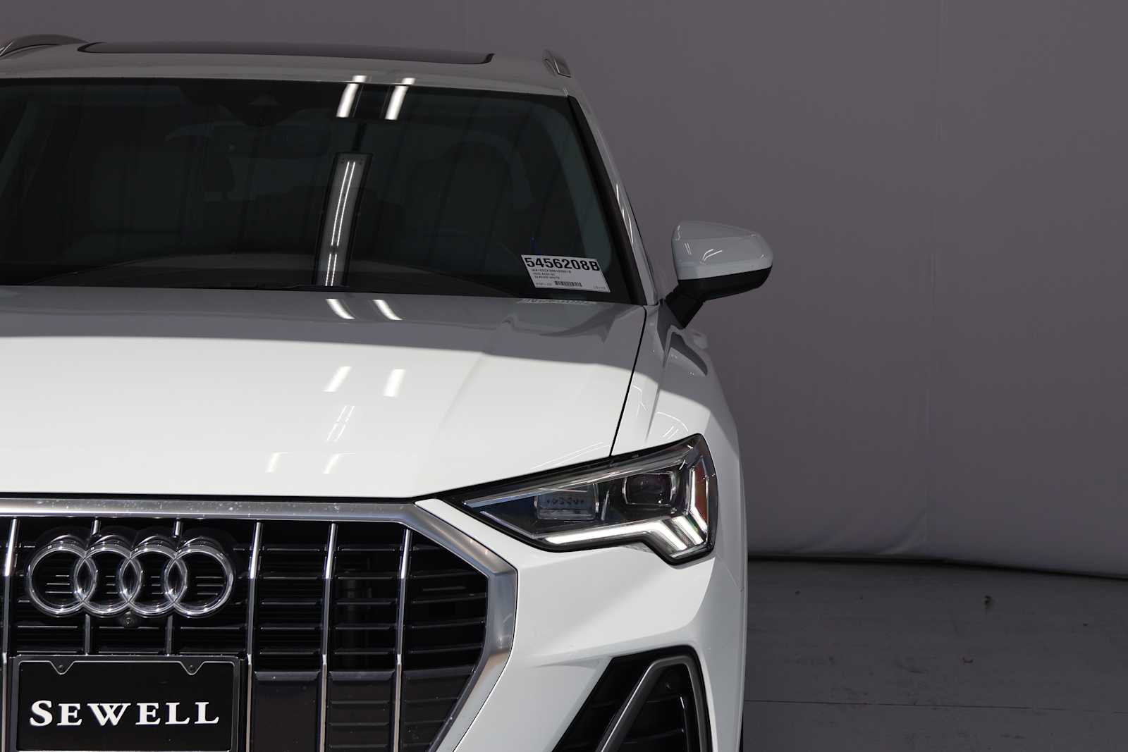 Used 2025 GLACIER WHITE Audi S line Premium Plus image 5