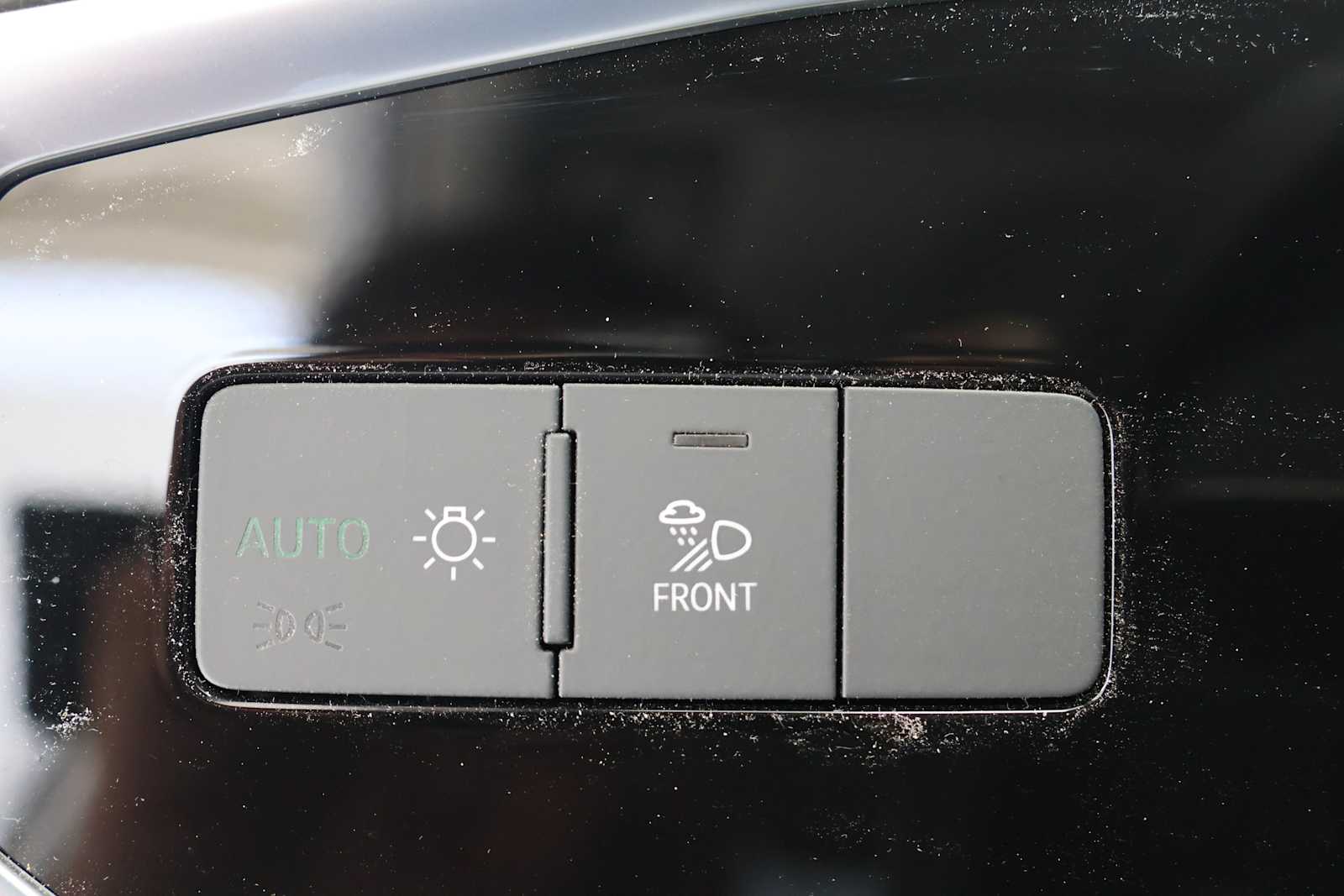 Used 2025 GLACIER WHITE Audi S line Premium Plus image 20