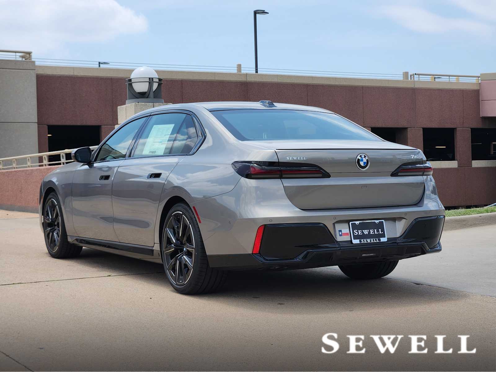 New 2026 Oxide Grey Metallic BMW 740i image 3