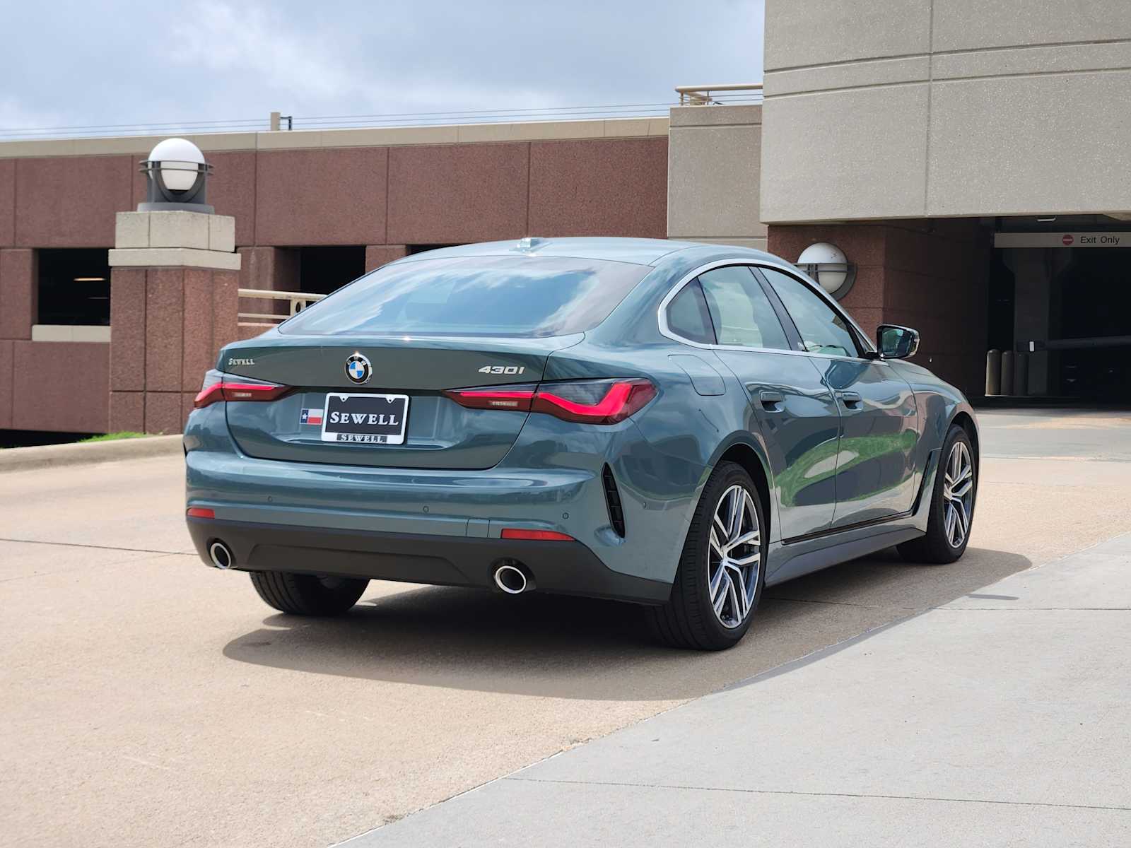 car-gallery-4