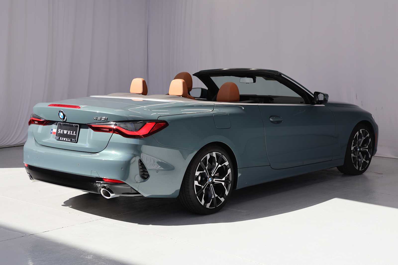 Certified Used 2026 Cape York Green Metallic BMW 430i image 7