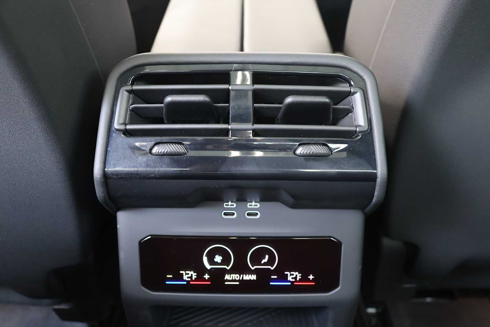 Certified Used 2026 Black Sapphire Metallic BMW 530i image 21