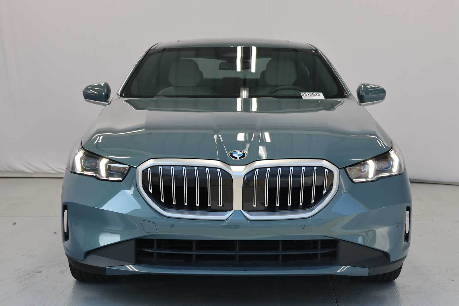 car-gallery-2