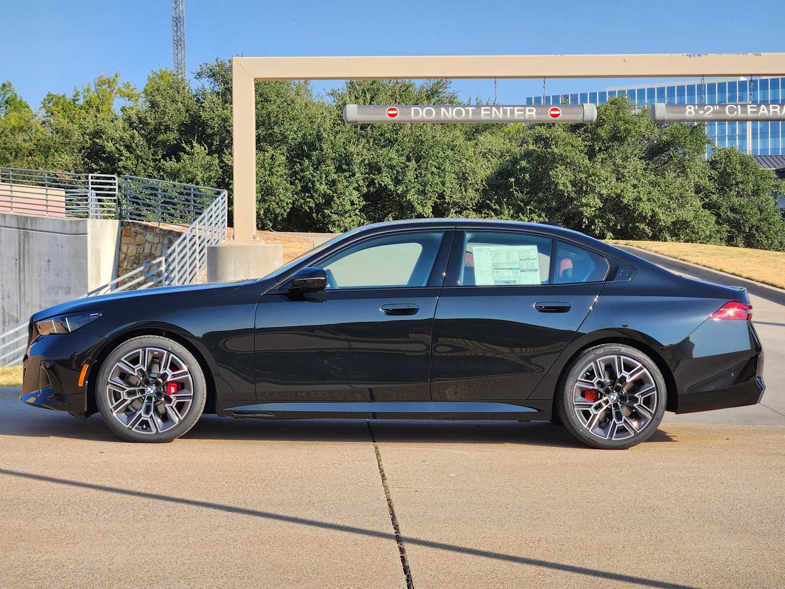 New 2027 Black Sapphire Metallic BMW 530i image 2