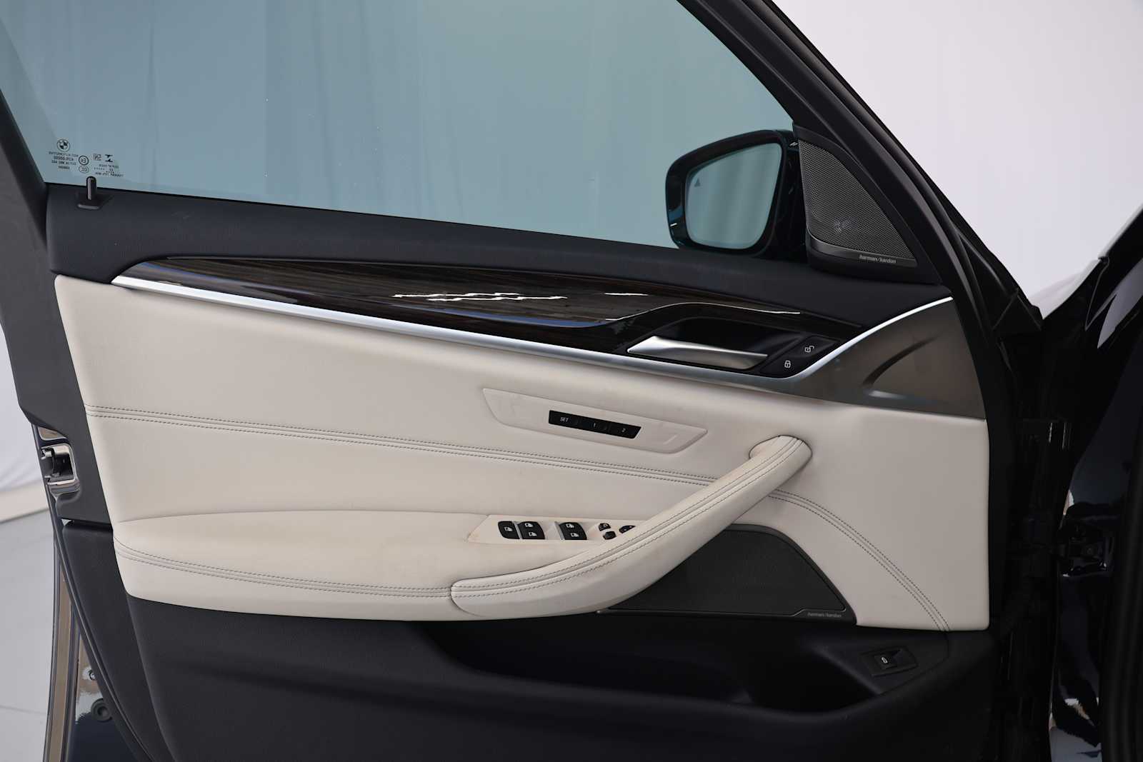 car-gallery-12