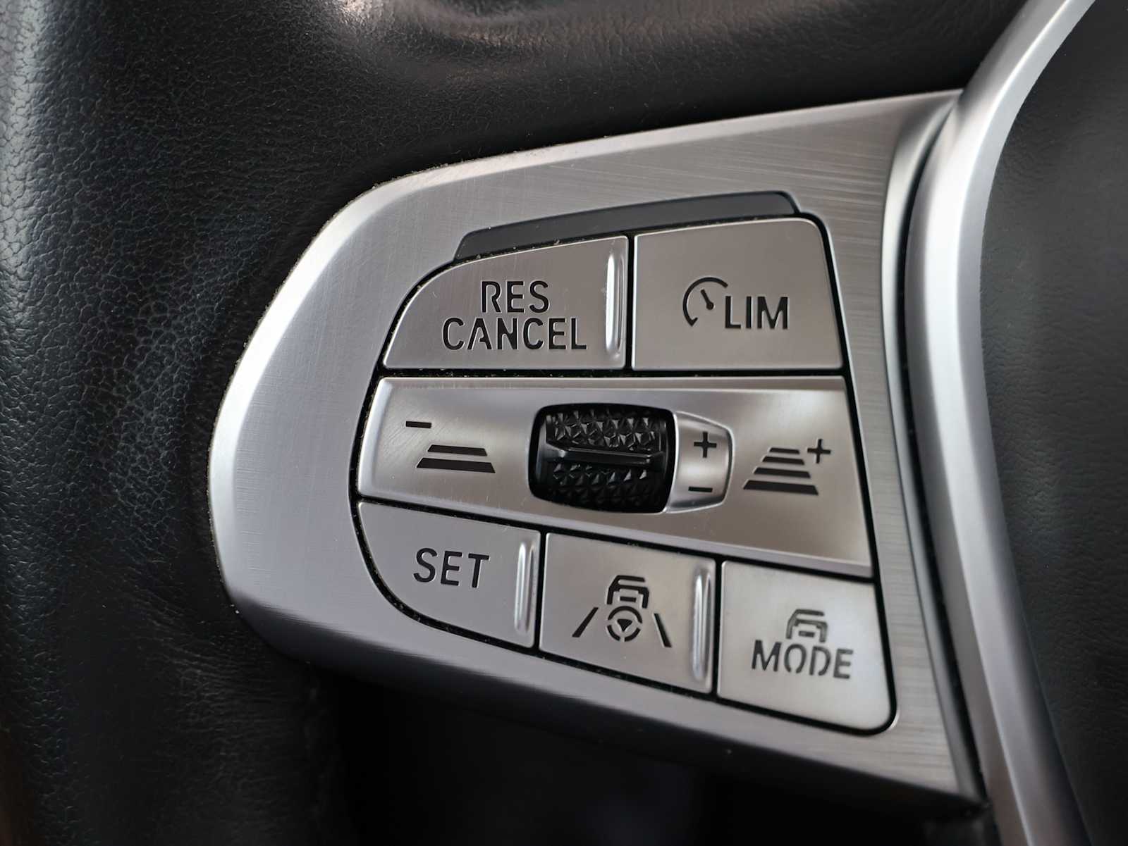 Certified Used 2022 Mineral White Metallic BMW 740i image 17