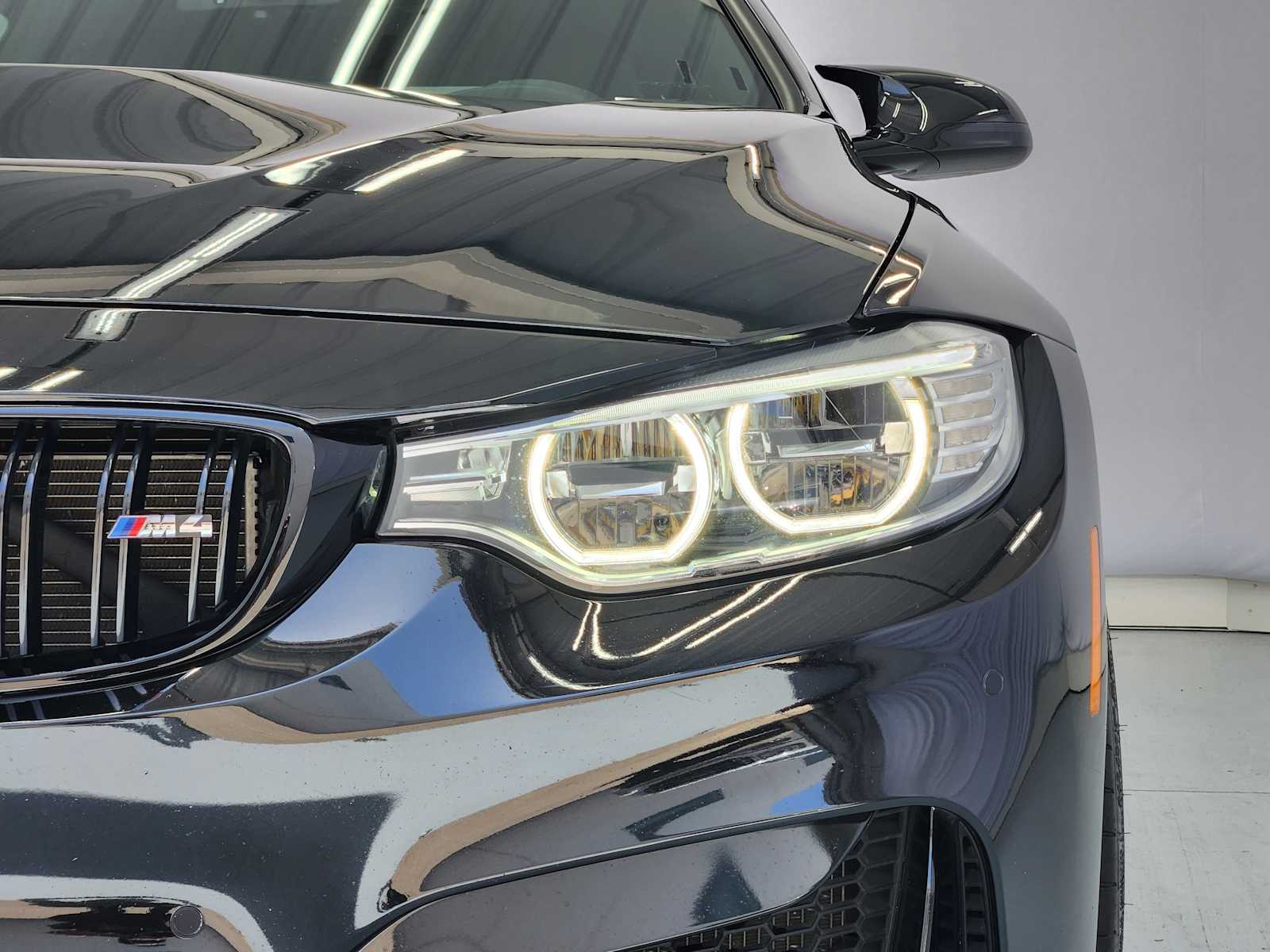 Used 2016 BLACK SAPPHIRE BMW GTS image 5