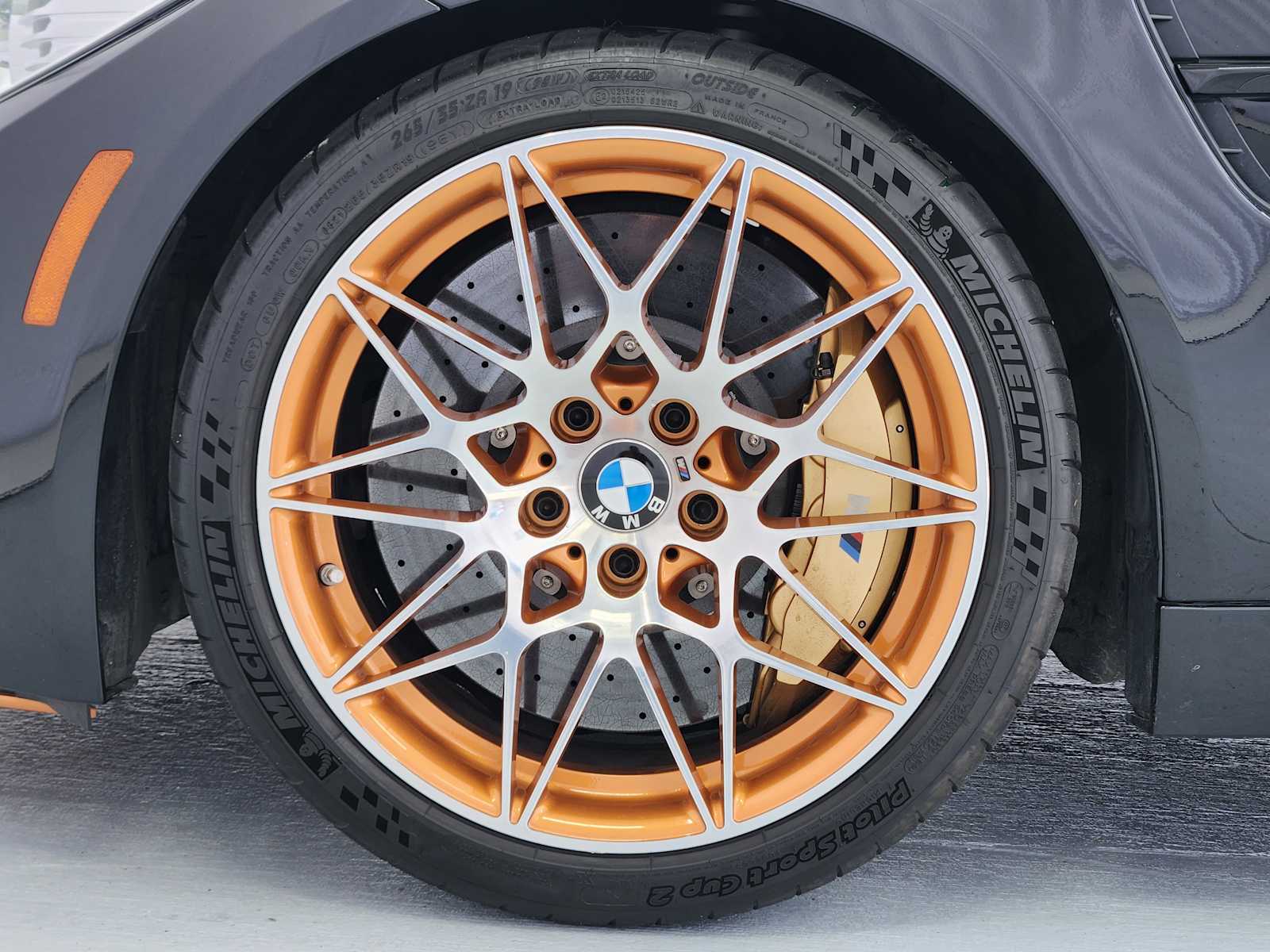 Used 2016 BLACK SAPPHIRE BMW GTS image 7