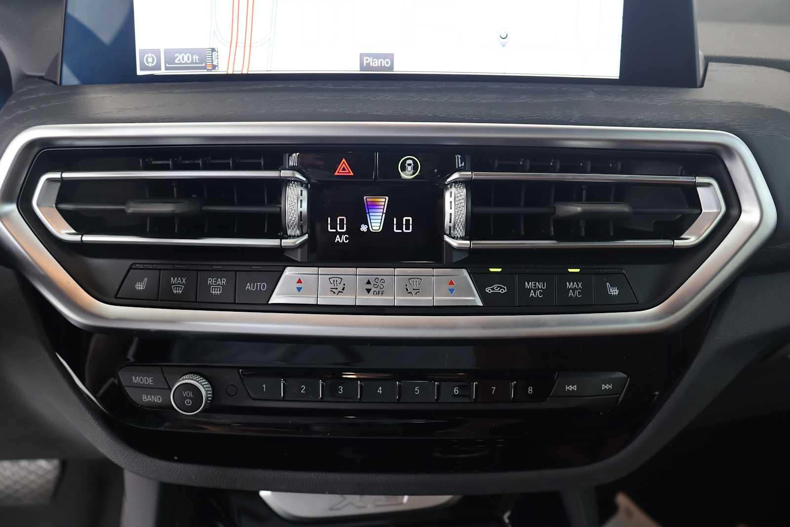 Used 2024 Dark Graphite Metallic BMW xDrive30i image 36