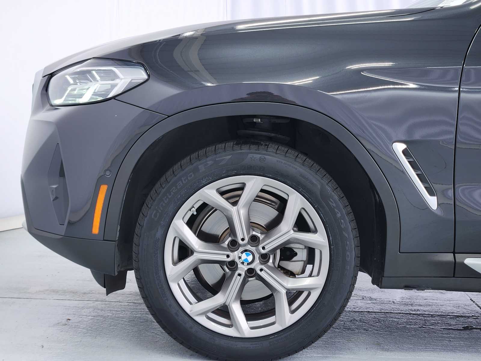 Used 2024 Dark Graphite Metallic BMW xDrive30i image 16