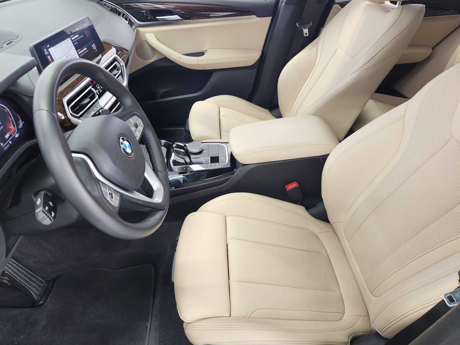 Used 2023 Alpine White BMW xDrive30i image 9