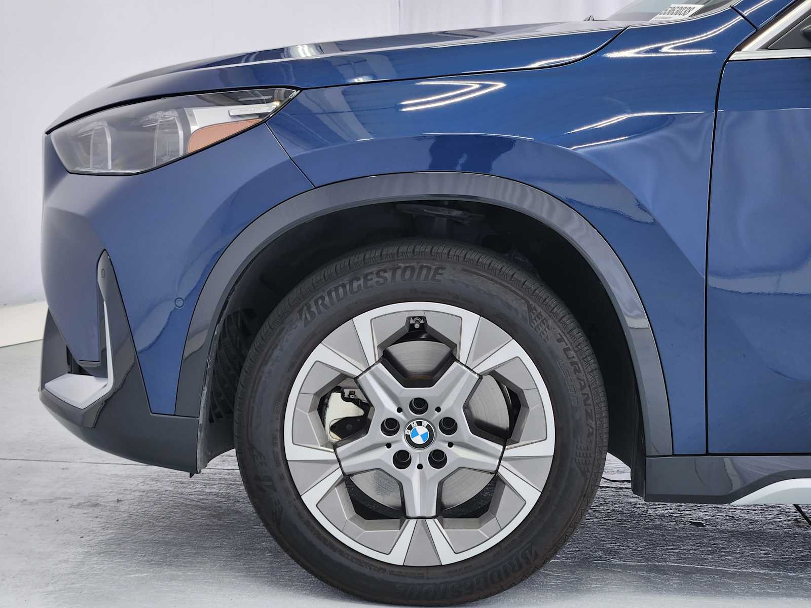 Used 2025 Phytonic Blue Metallic BMW xDrive28i image 8
