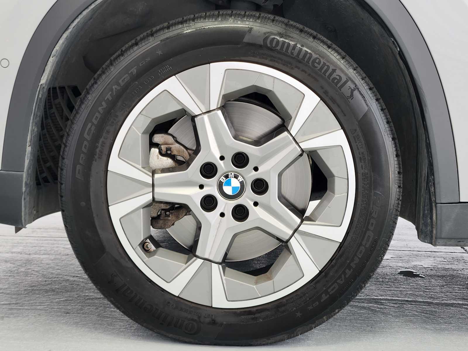 Certified Used 2023 Space Silver Metallic BMW xDrive28i image 11