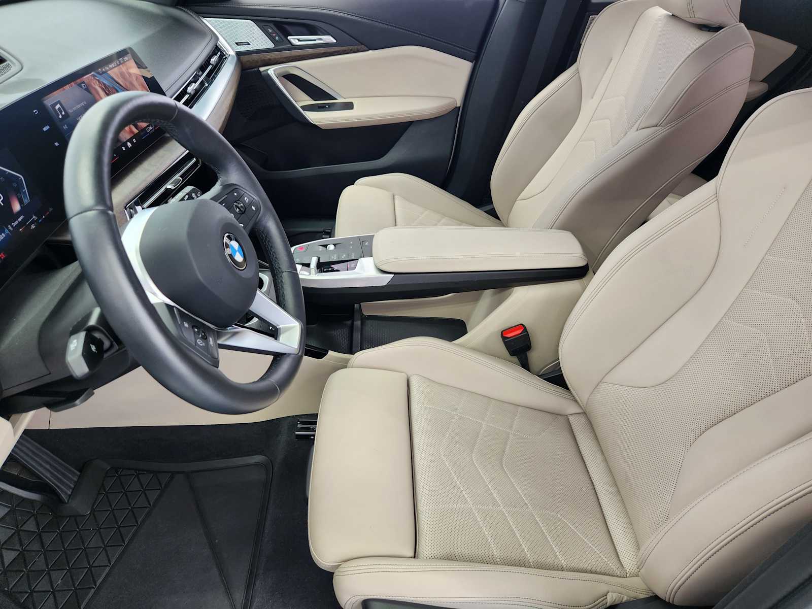 Certified Used 2024 Mineral White Metallic BMW xDrive28i image 12