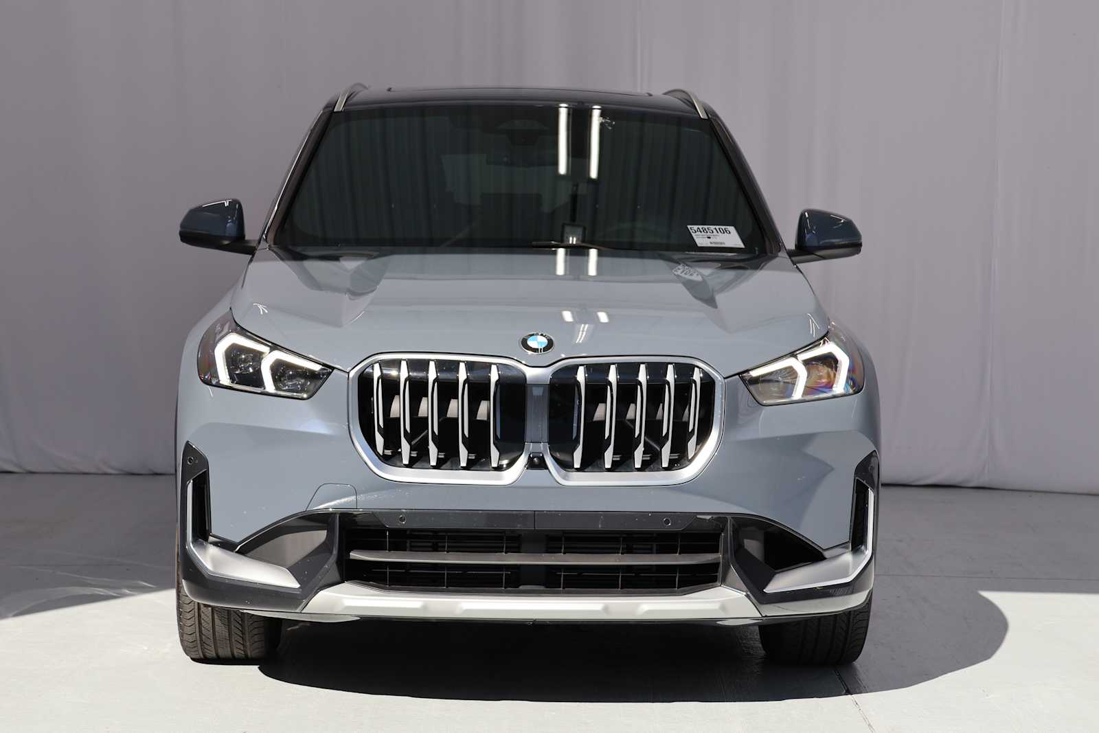 Used 2025 Storm Bay Metallic BMW xDrive28i image 2