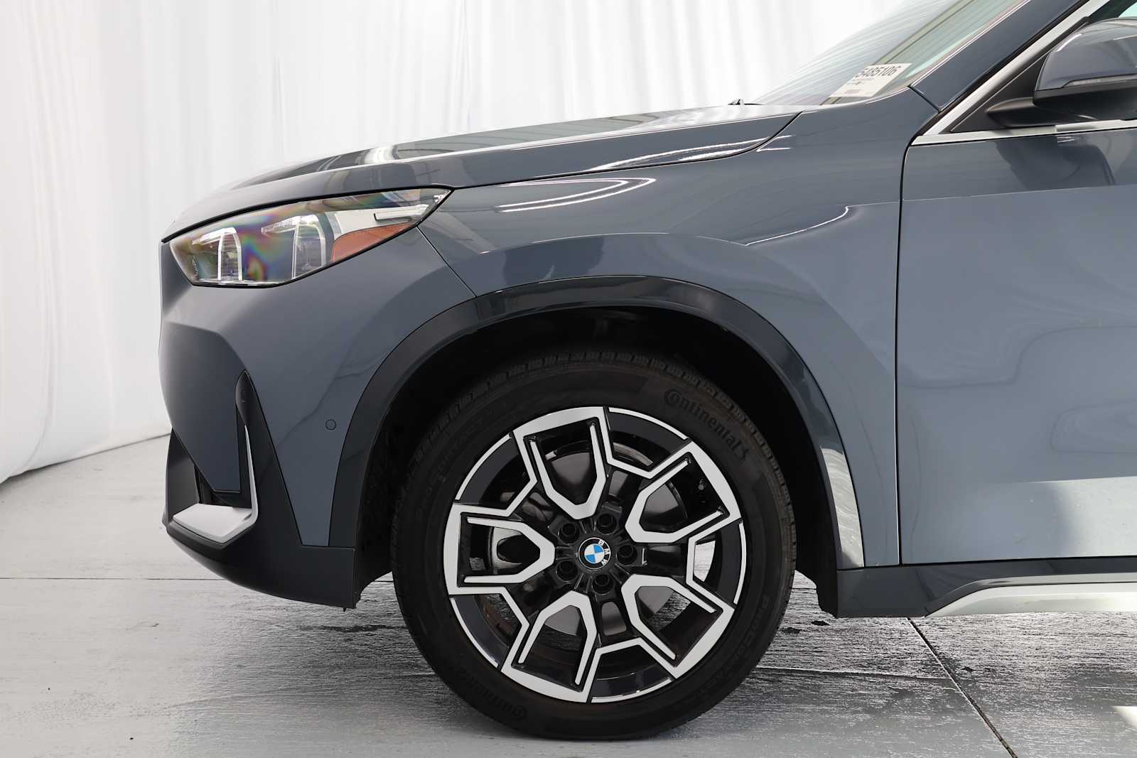 Used 2025 Storm Bay Metallic BMW xDrive28i image 8