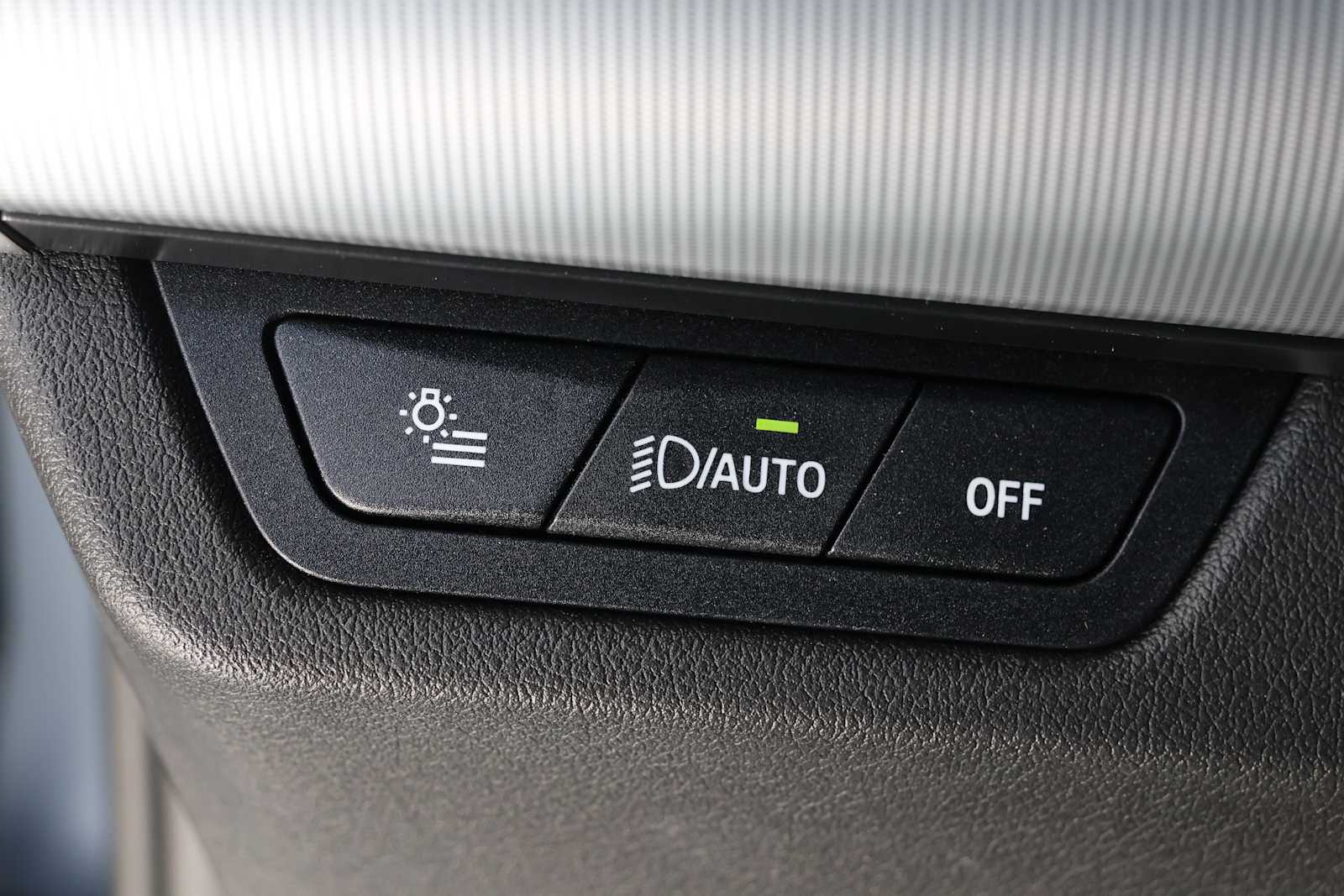 Used 2025 Storm Bay Metallic BMW xDrive28i image 17