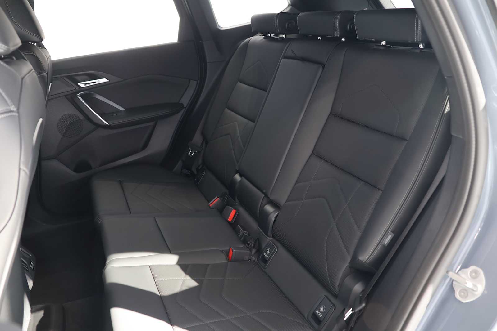 Used 2025 Storm Bay Metallic BMW xDrive28i image 20