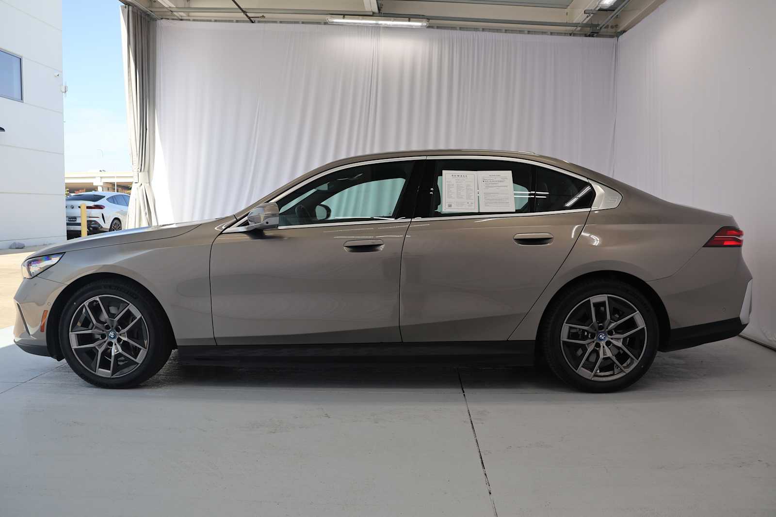 Certified Used 2024 Oxide Grey Met BMW eDrive40 image 7