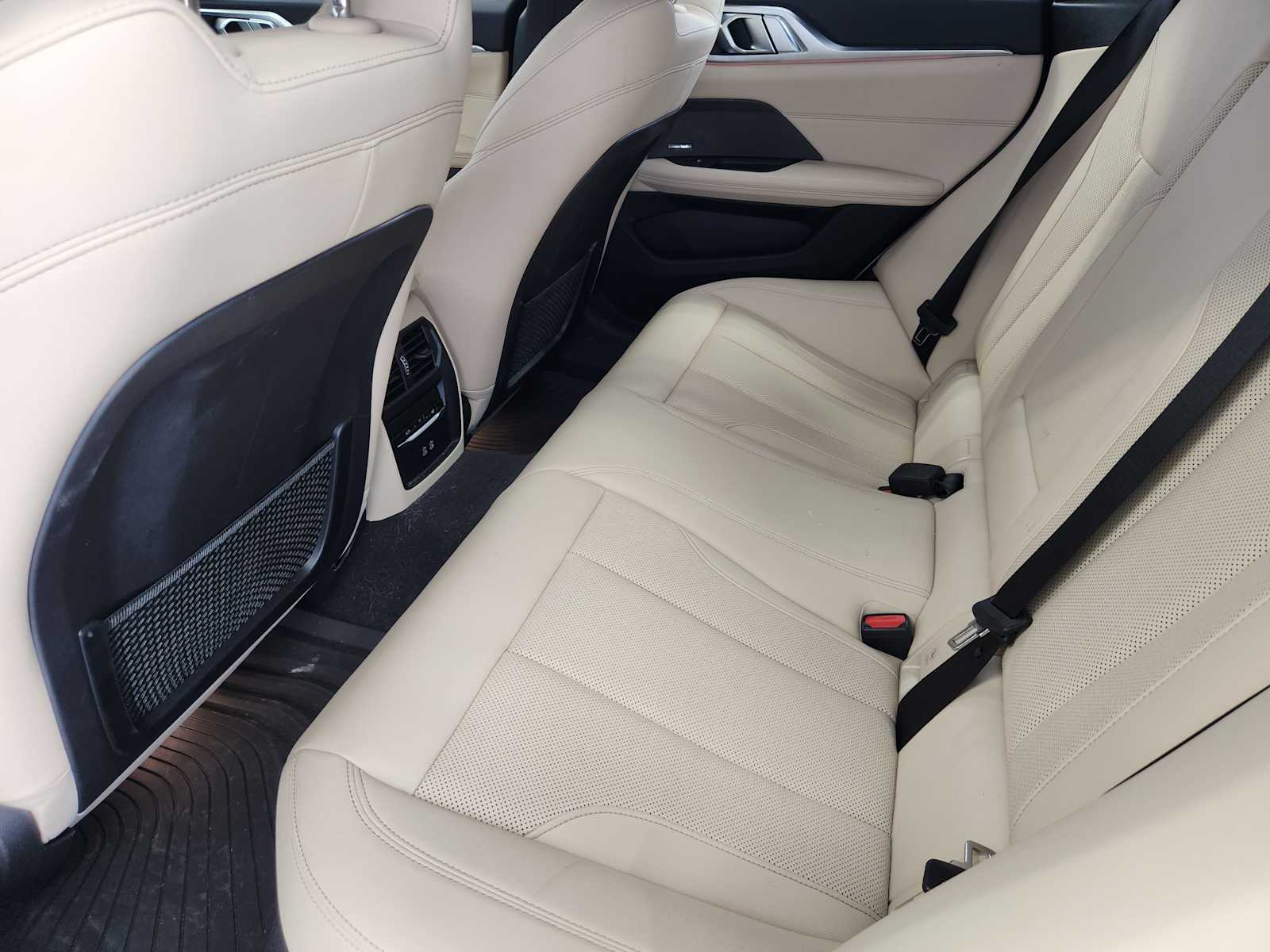 Used 2023 Mineral White Metallic BMW eDrive35 image 17