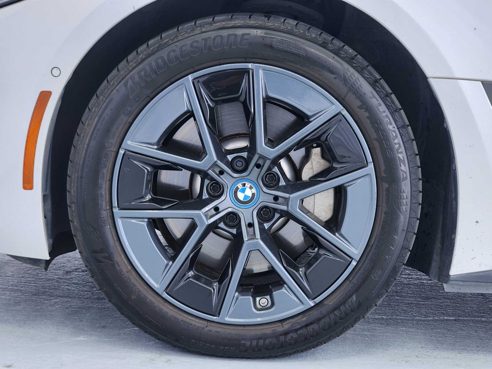 Used 2023 Mineral White Metallic BMW eDrive35 image 10