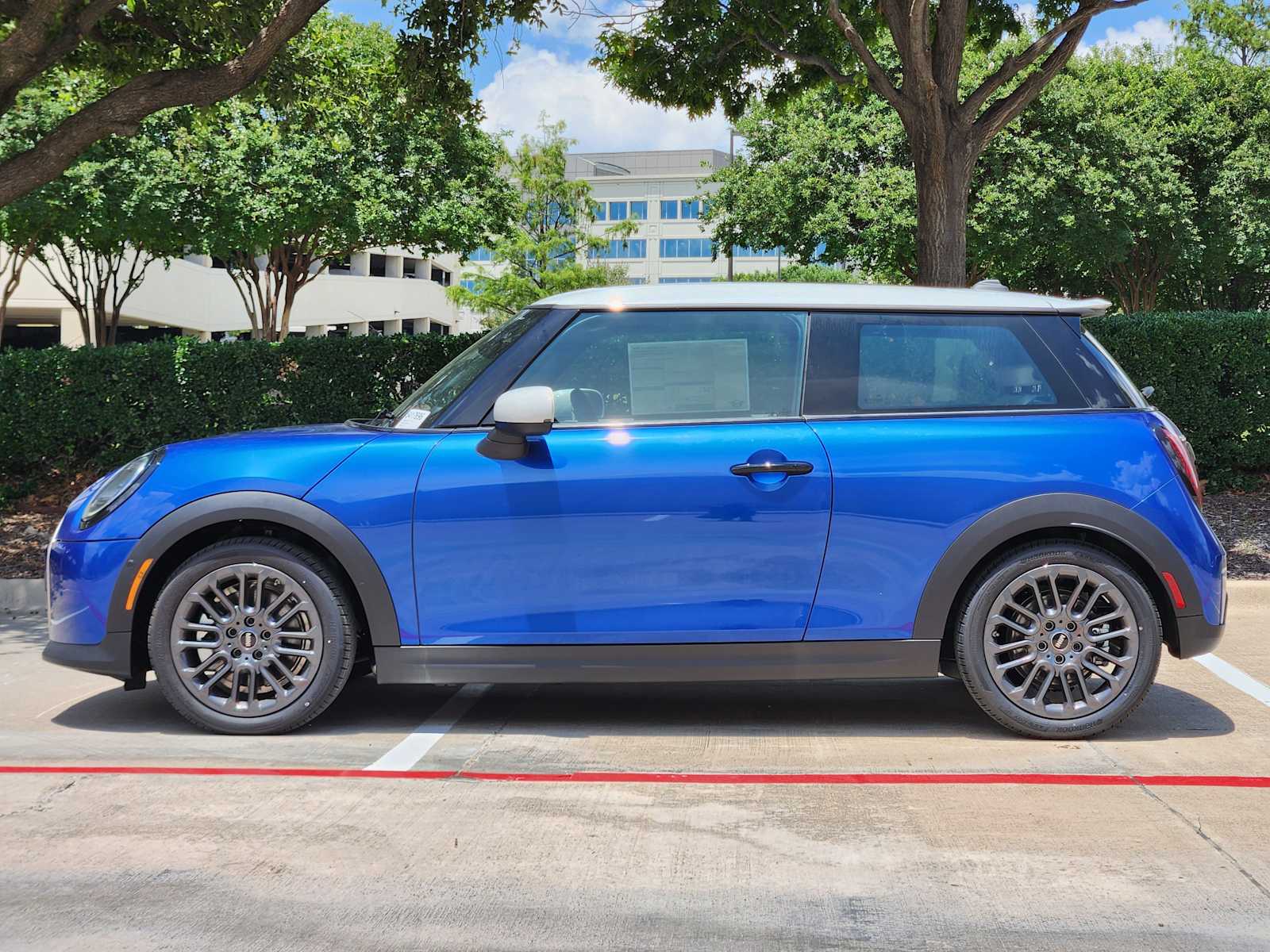 car-gallery-2