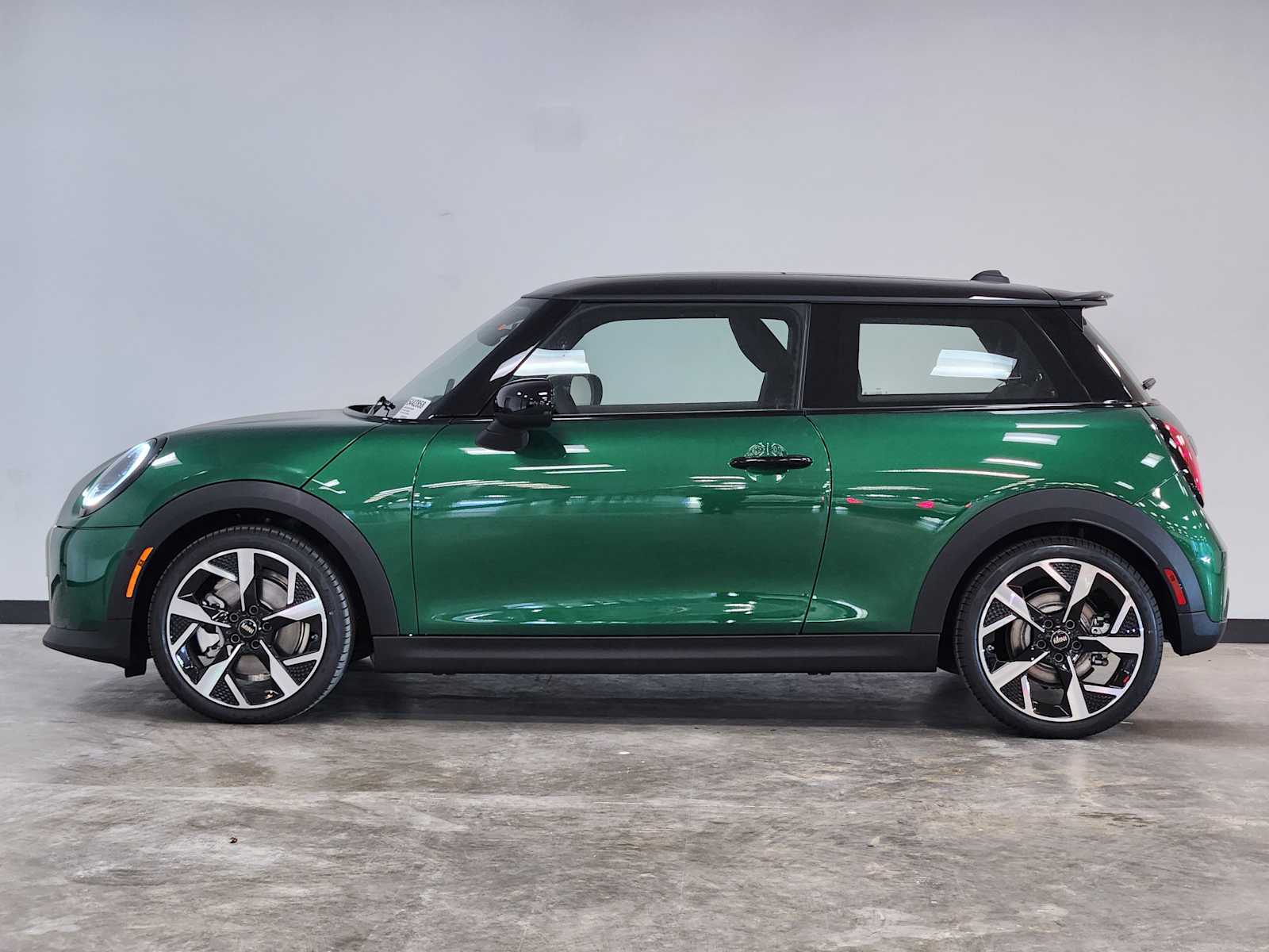 New 2026 British Racing Green IV Metallic MINI Cooper S image 2