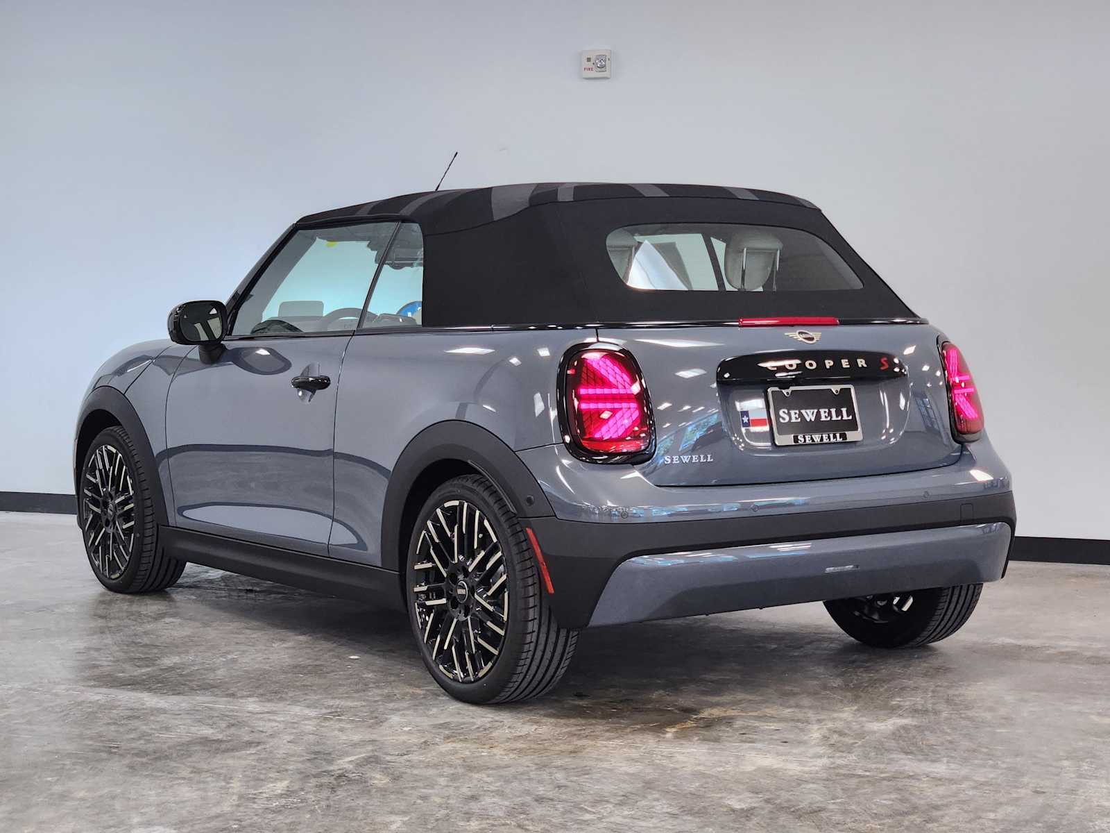 car-gallery-3