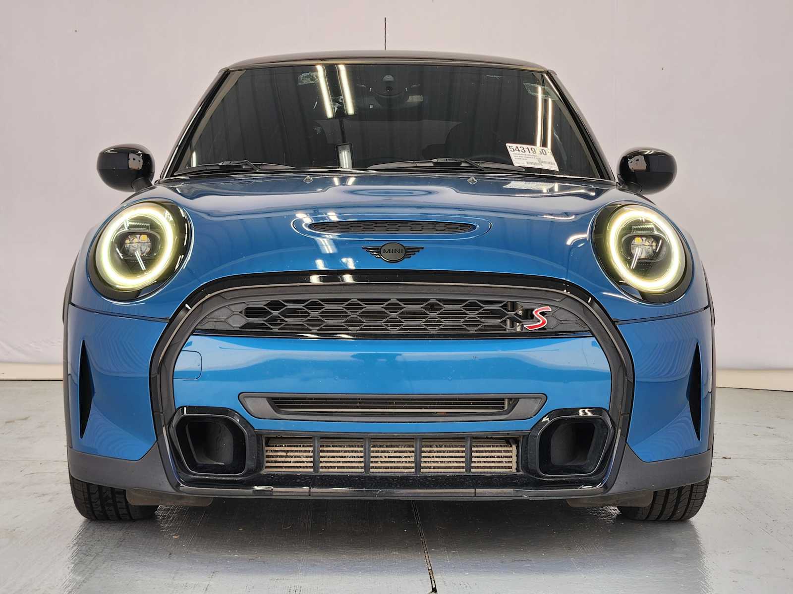 car-gallery-2