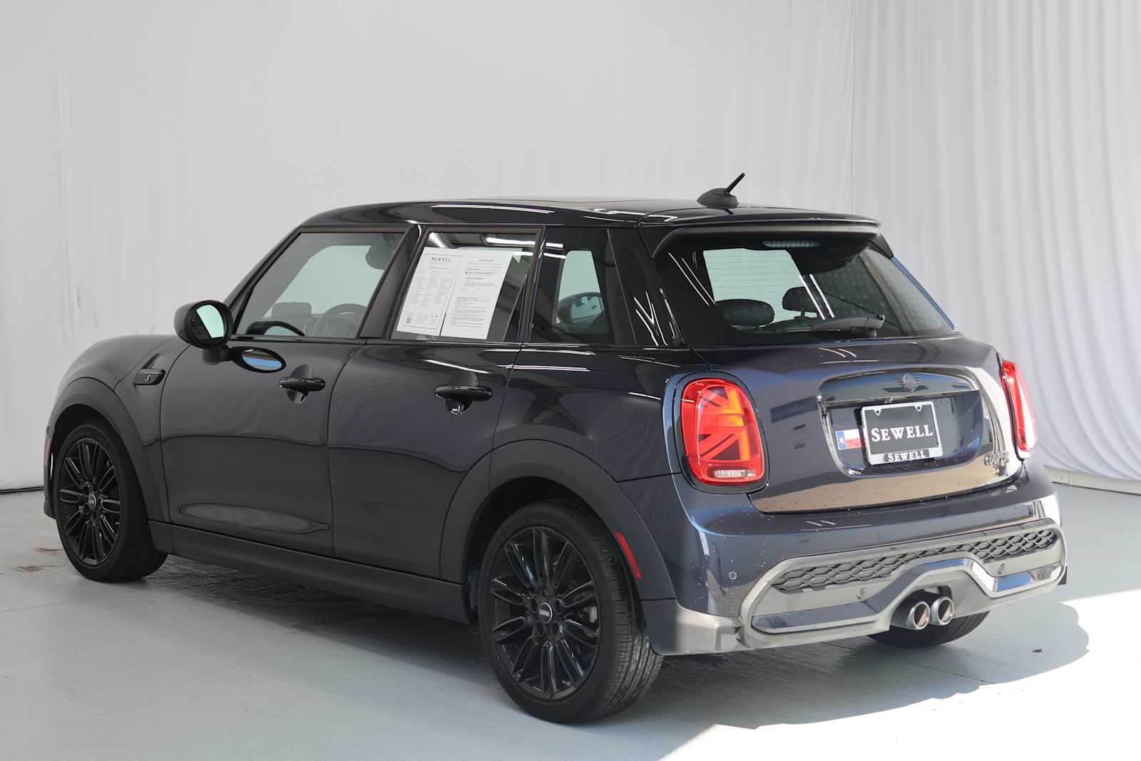 car-gallery-5