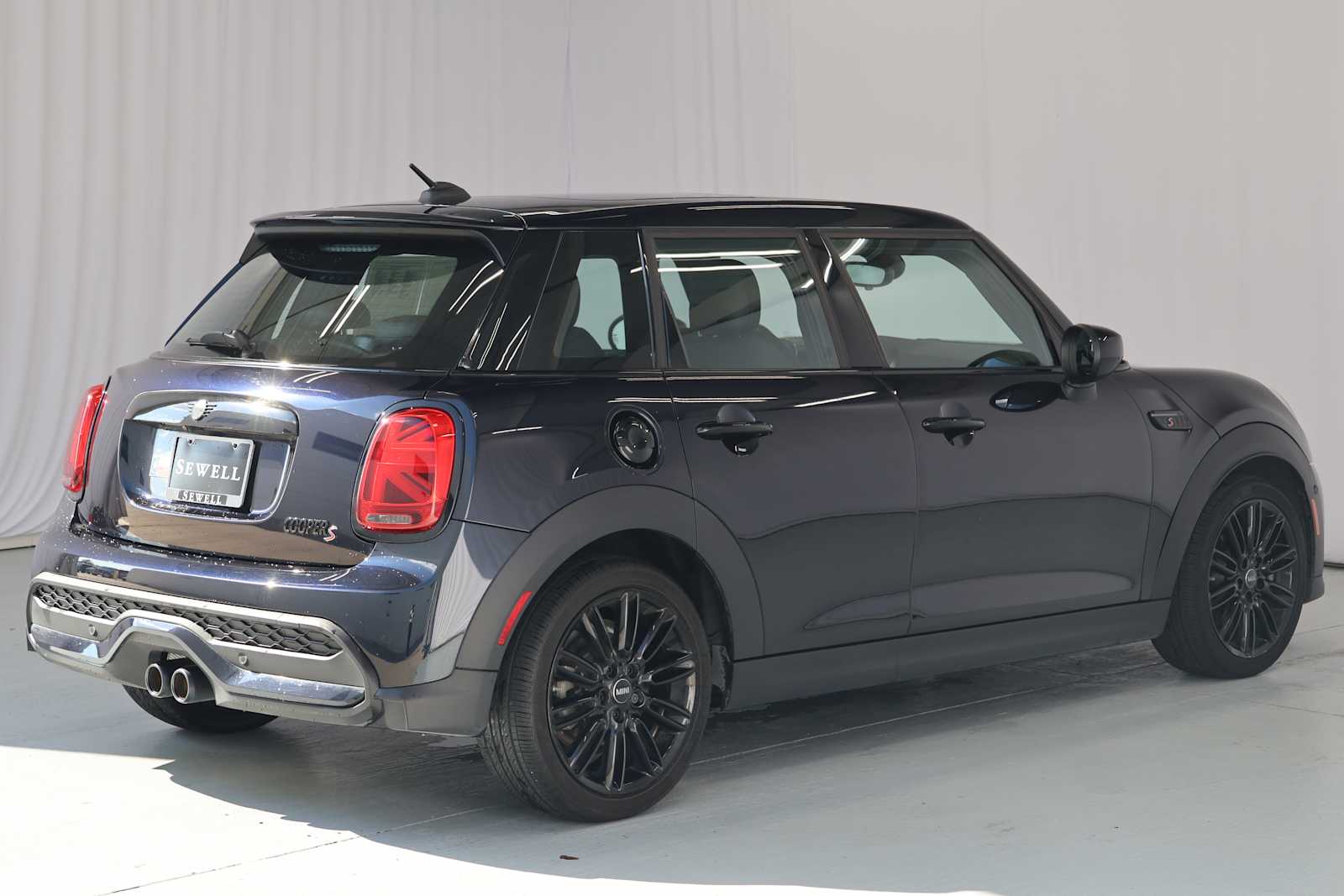 car-gallery-8