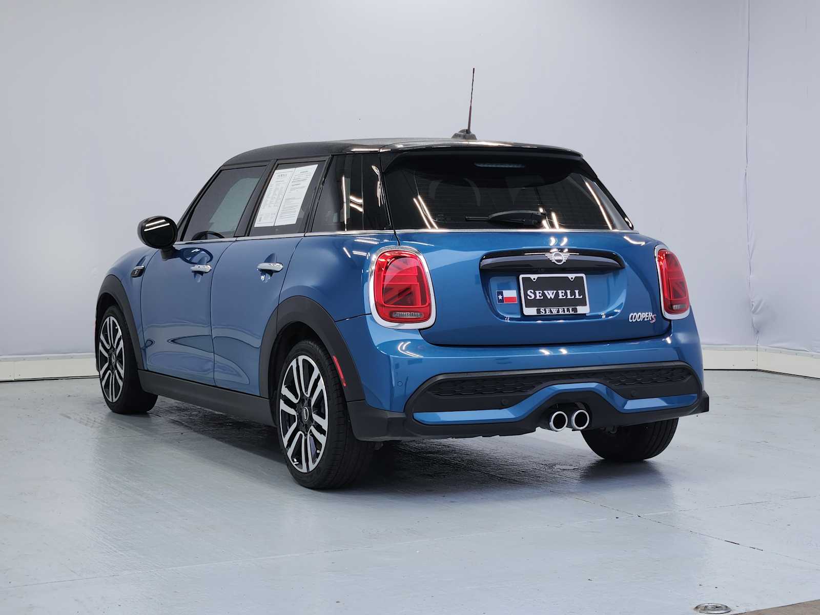 Certified Pre-Owned 2023 MINI Hardtop 4 Door Cooper S 4dr Car in