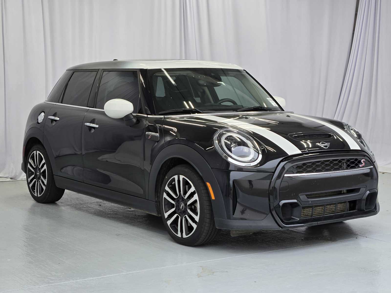 car-gallery-2